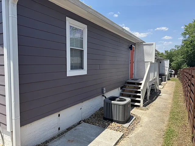 407 Bledsoe Ave — Photo 12