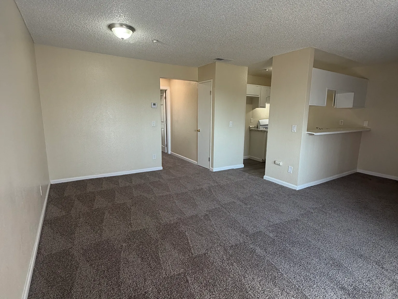 17450 Arrow Blvd — Photo 4