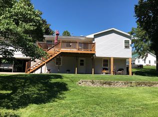 2107 Pleasant St, Elk Horn, IA 51531