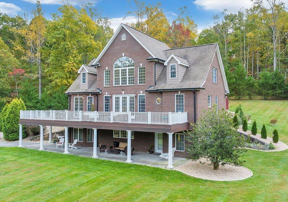 1120 Lees Gap Rd Fincastle, VA Zillow Apartments for Rent in Fincastle