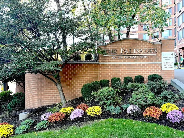 100 Old Palisade Rd APT 1516, Fort Lee, NJ 07024