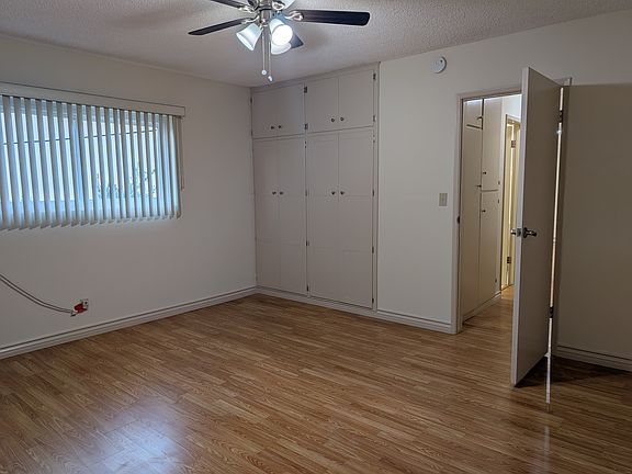 2nd image of 2619 Greenfield Ave #5