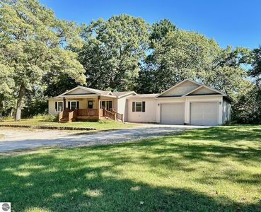 313 Forest Rd, Oscoda, MI, 48750