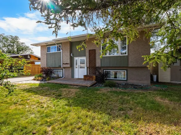 1799 Armstrong St, Merritt, BC V1K 1E7