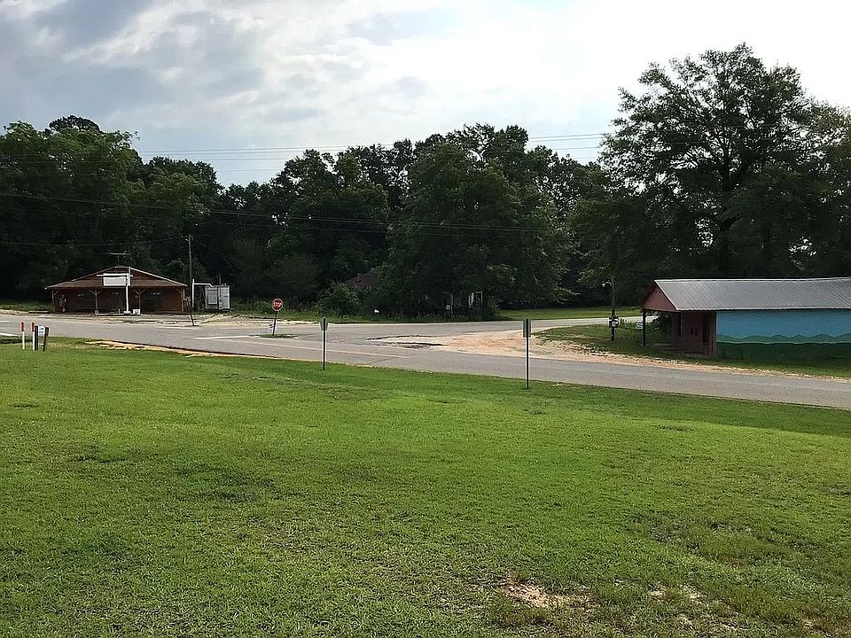 2nd image of 3090 County Road 7