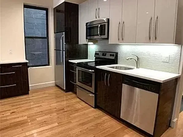 57-34 Myrtle Avenue image 1 of 9