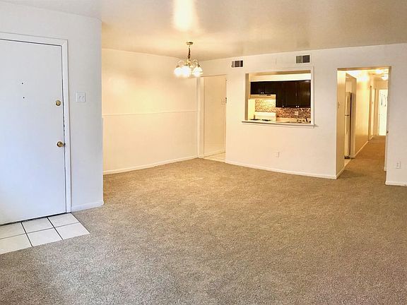 2nd image of 3910 Wright Ave