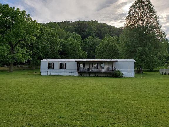 3rd image of 3035 S State Highway 211