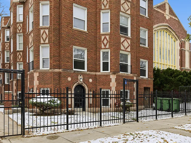 7608 S Saginaw Ave #3A — Photo 13