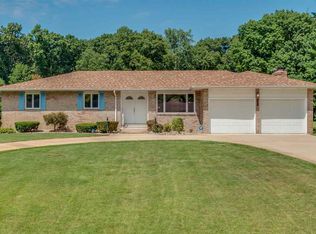 16889 Colony Dr, South Bend, IN