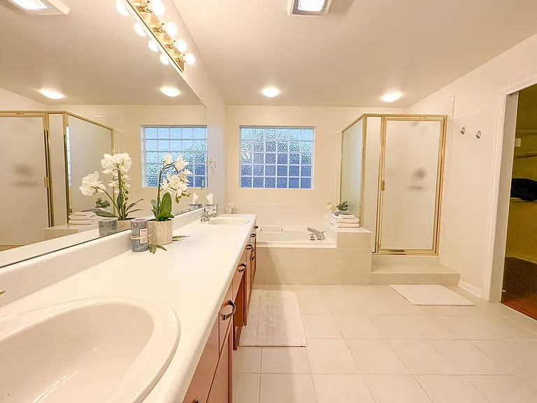 1052 Button Rock Dr — Photo 15