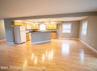 924 Carrier Creek Blvd NE #7968604, Grand Rapids, MI 49503