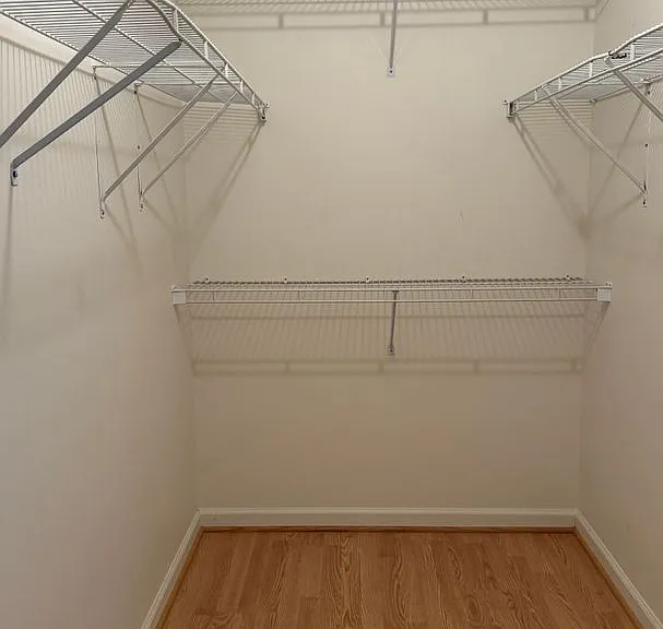 8607 Leslie Ct — Photo 8
