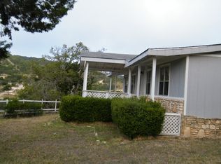 211 Gussie Way Rd, Center Pt, TX 78010