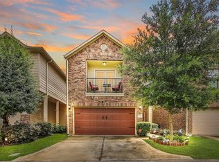 17126 Amarose Dr, Houston, TX 77090