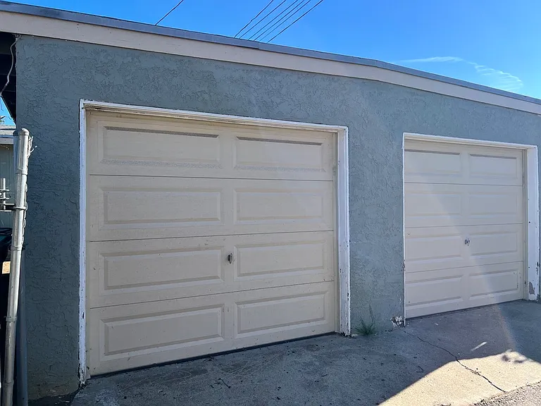 Left Single garage for this Rental