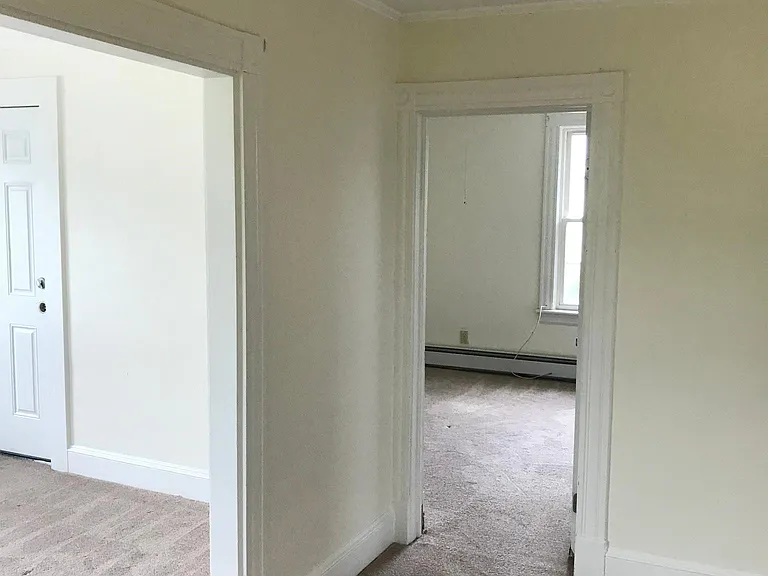 185 Jackson St — Photo 6
