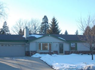 3265 S Moorland Rd, New Berlin, WI 53151