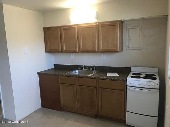 4th image of 405 Tyler Ave