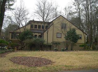 34 Latimer Ln NE, Kennesaw, GA 30144