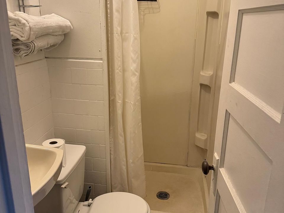 1st image of 316 E Flaming Gorge Way #213