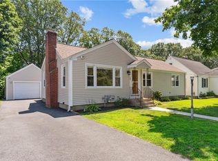 65 Howland Rd, Cranston, RI 02910
