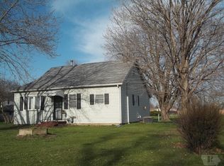 305 N Cedar St, Creston, IA 50801