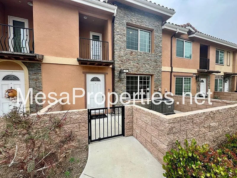 16408 Valencia Ave #311