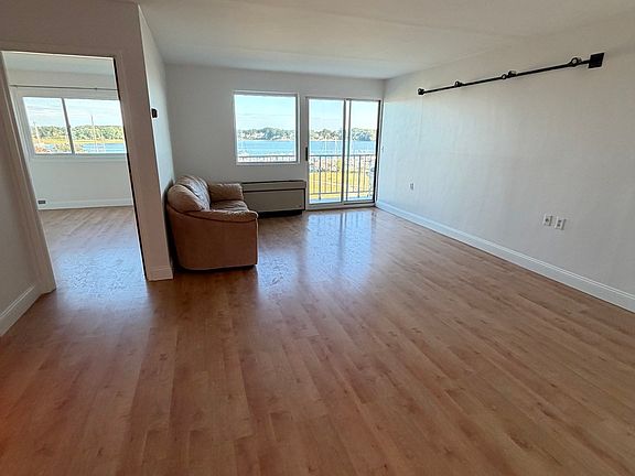 2nd image of 100 Cove Way Unit 405