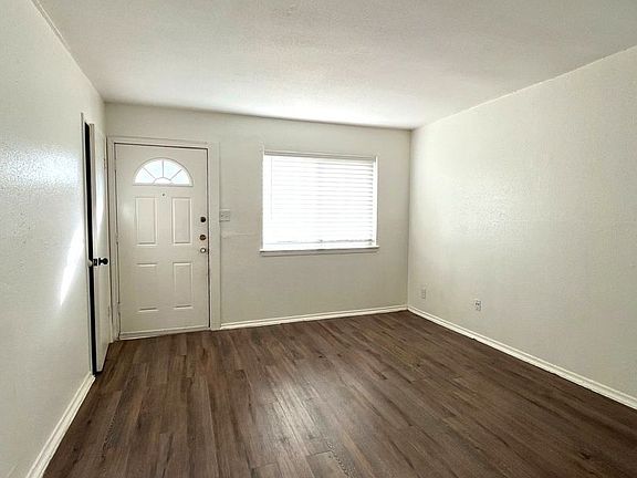 3rd image of 7115 Glen Ter APT 2