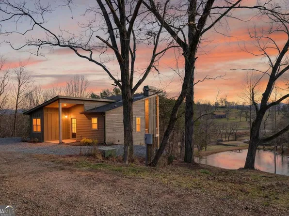 76 Murray Hill Ter, Hayesville, NC 28904