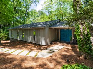 460 Valley Green Dr NE, Atlanta, GA