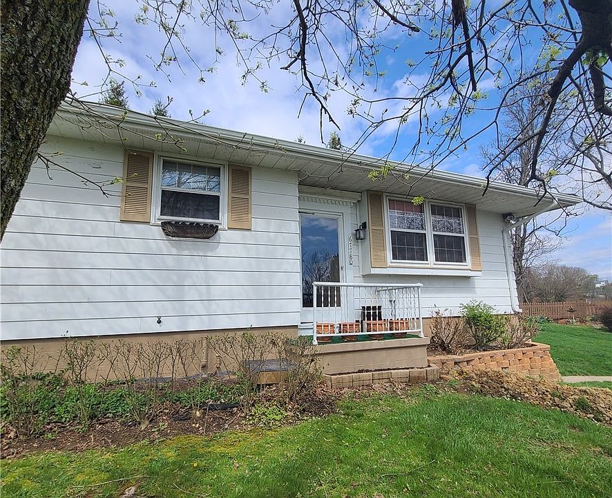 1st image of 67780 Elizabeth St