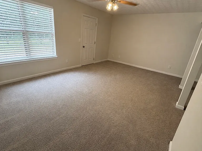 3794 Waldrop Ln — Photo 7