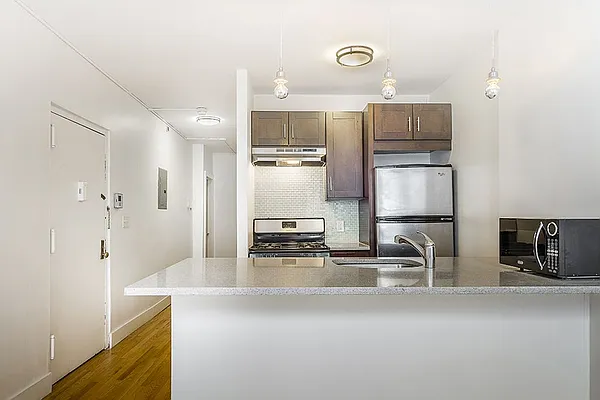 Rented by LG Fairmont Group | media 26