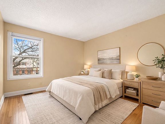 5th image of 79 Amboy St