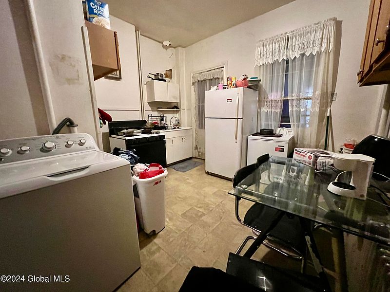 5th image of 480 1st Street
