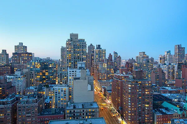 Sold by Nest Seekers International | media 35