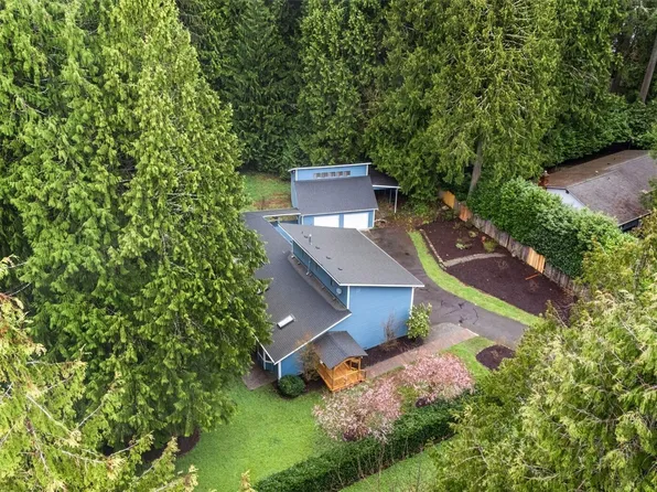 7115 235th Avenue NE, Redmond, WA 98053