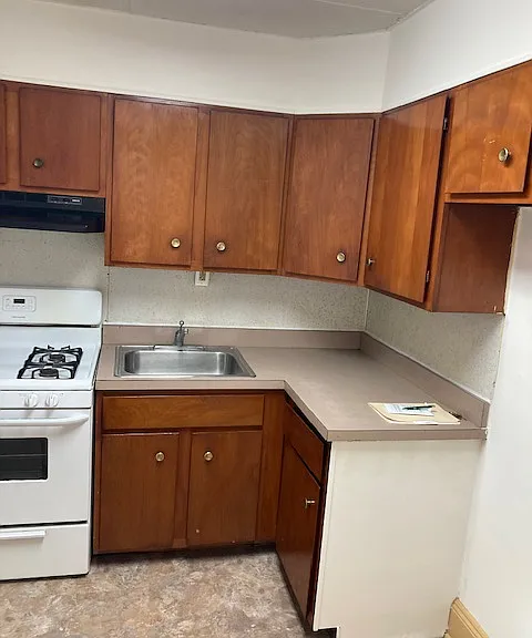 530 E King St #1 — Photo 3