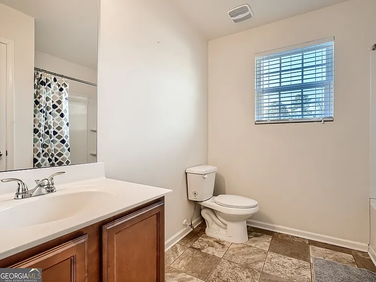 2352 Creel Rd S — Photo 8