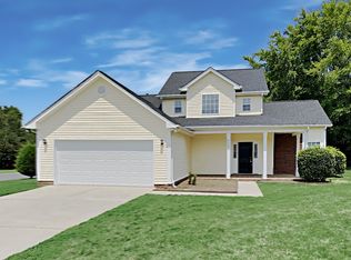 2001 Westminster Ln, Matthews, NC 28104