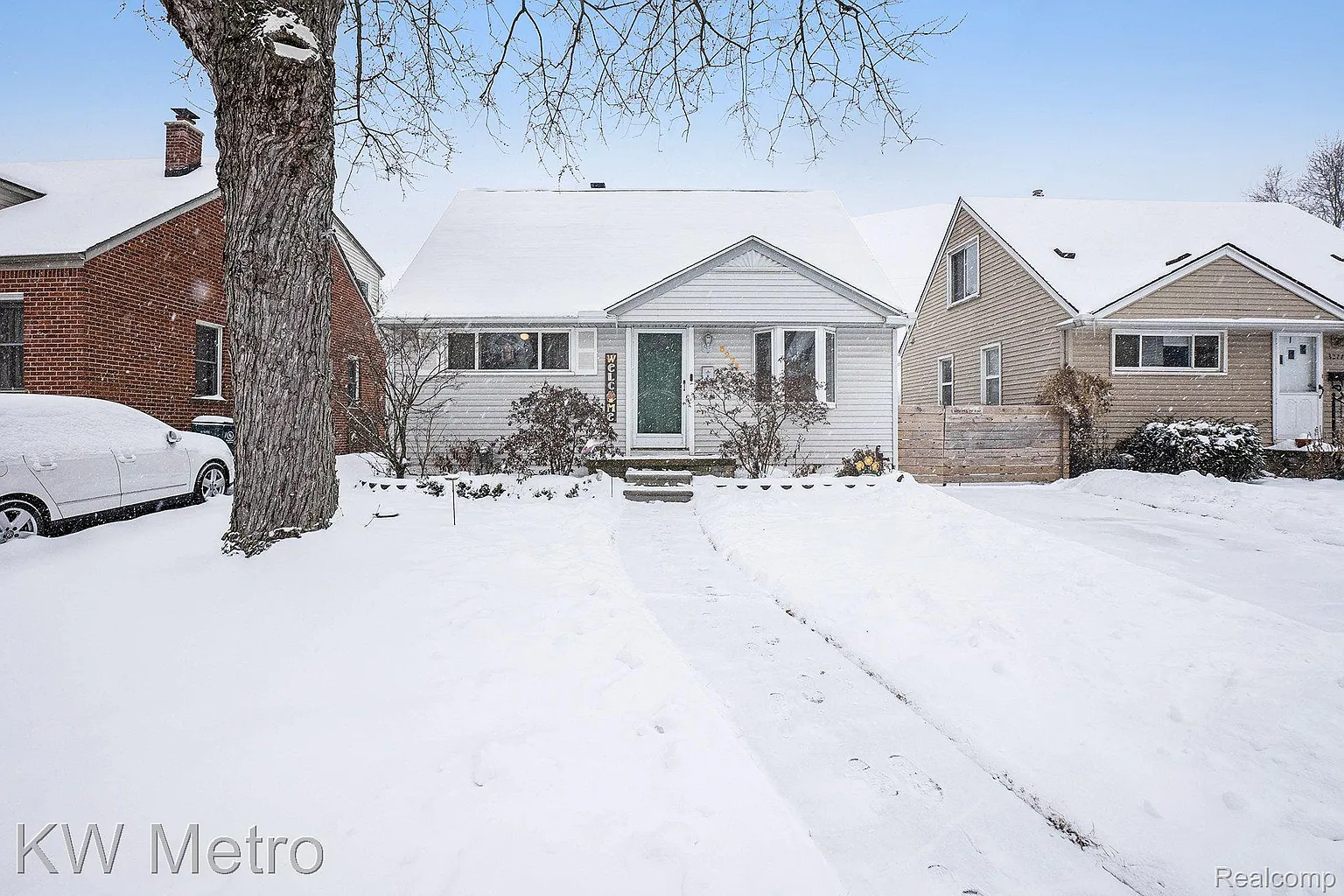 3273 Garden Ave photo 1