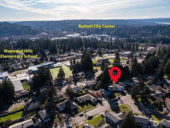 3rd image of 10523 NE 197TH Street