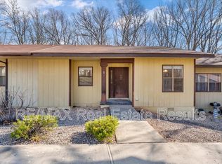 5 Yates Ln, Bella Vista, AR 72714