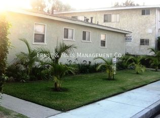 4510 1/2 N Lakewood Blvd, Long Beach, CA 90808