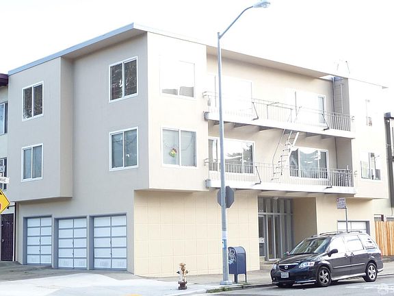 3rd image of 1200 42nd Ave