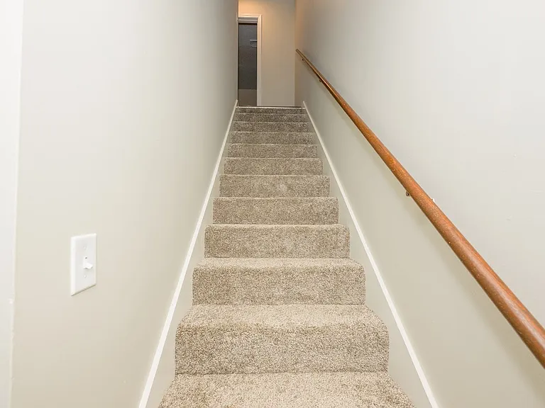 173 Creekvale Dr #13 — Photo 6