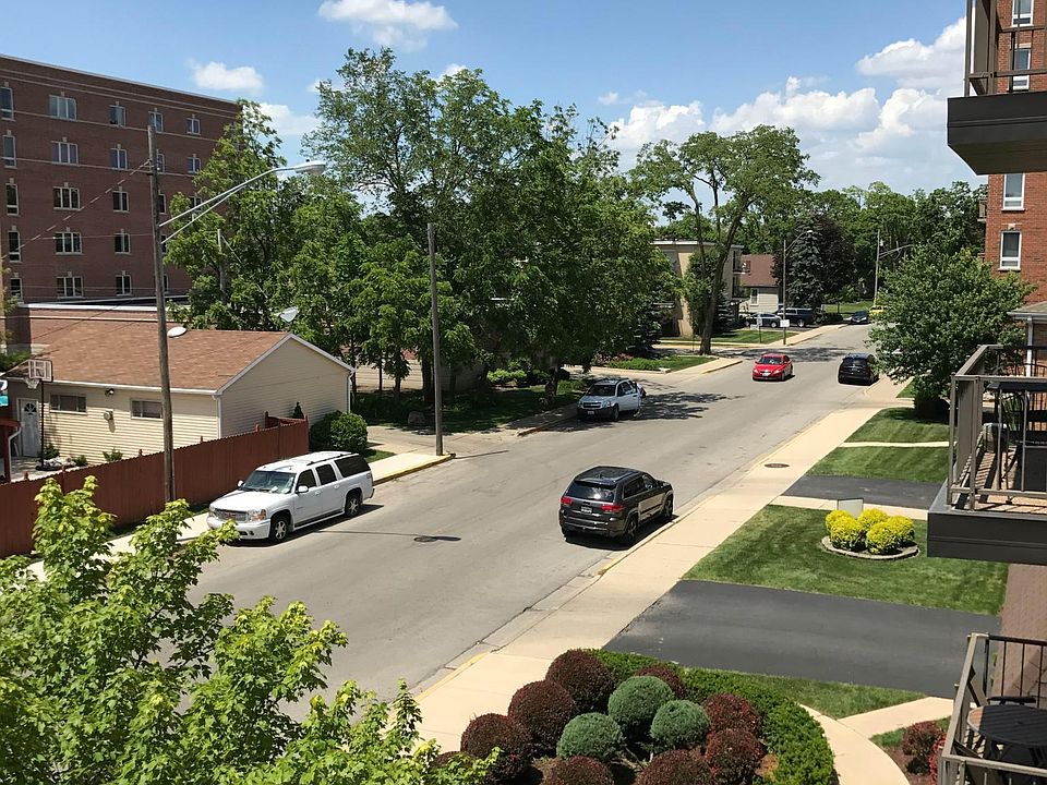 1st image of 455 Graceland Ave #2A