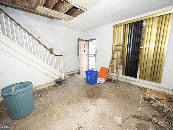 4th image of 5504 Chew Ave
